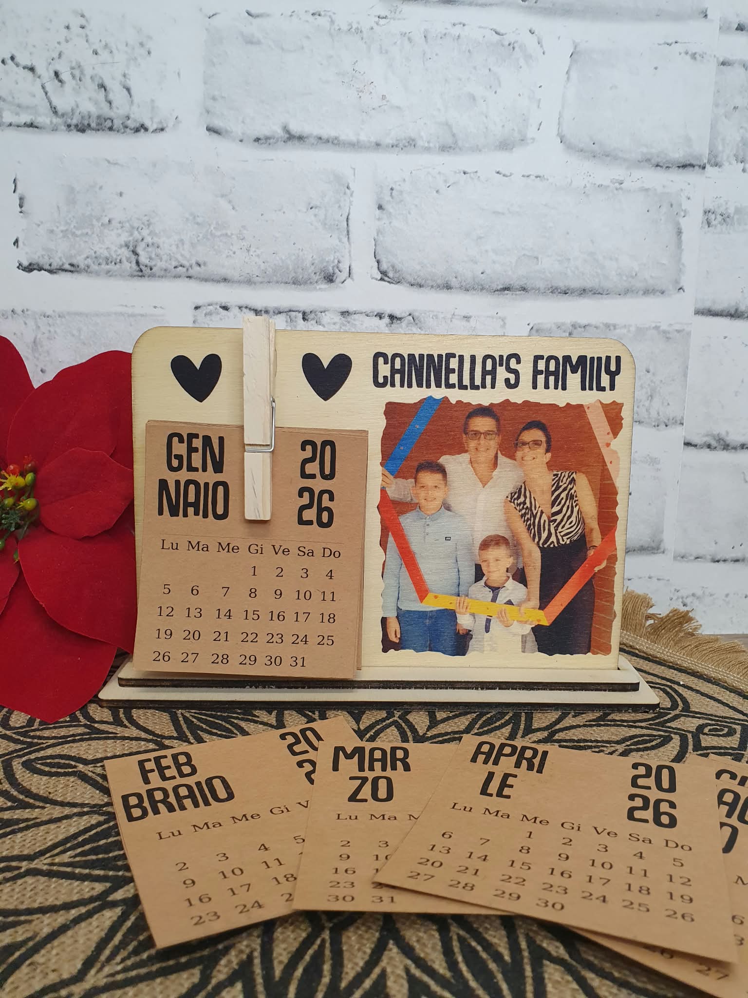 Calendario da tavolo personalizzato con foto - immagine 2